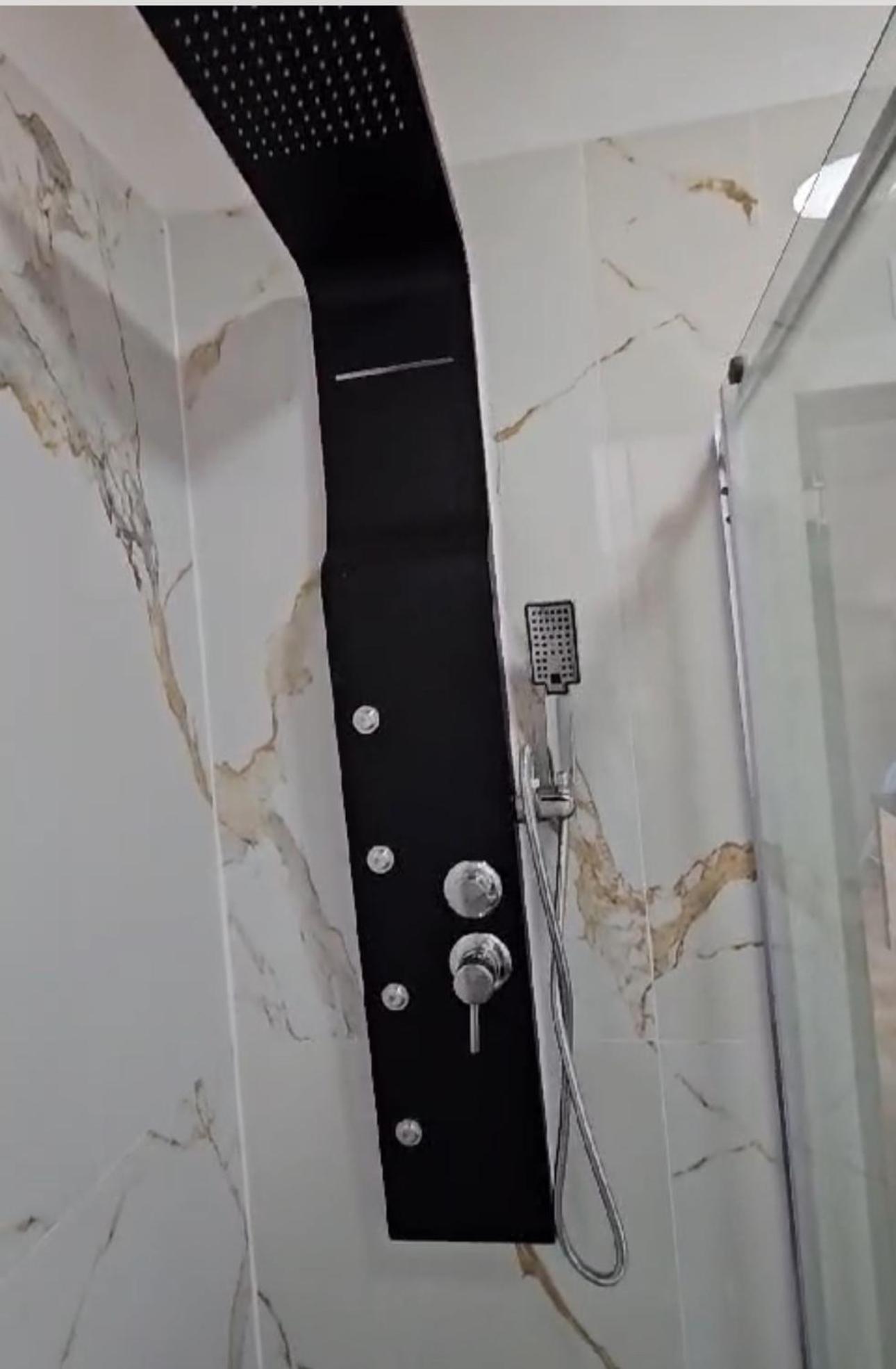 Appartement 2 Chambre Luxueuse A Jette Bruxelles Esterno foto