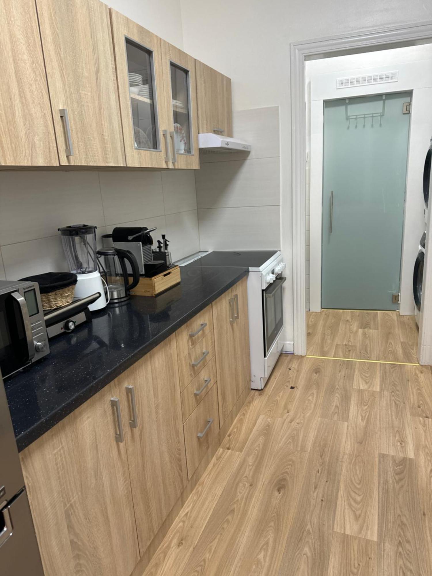 Appartement 2 Chambre Luxueuse A Jette Bruxelles Esterno foto